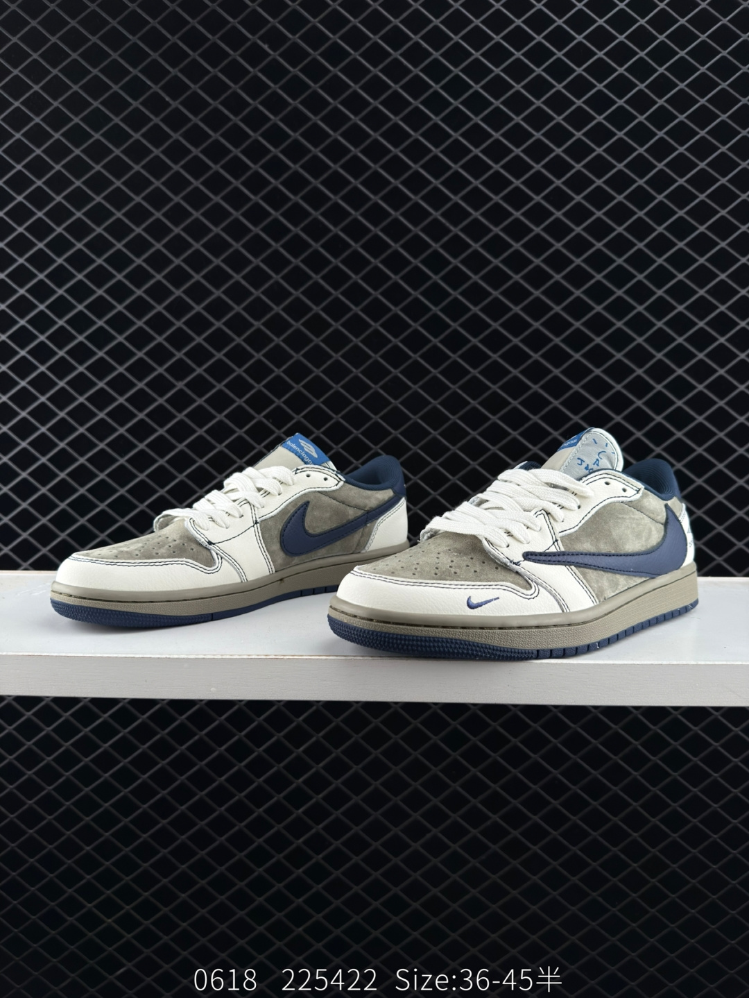 Travis Scott x Air Jordan 1 ” Reverse Mocha “